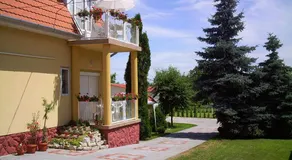 Anikó Apartmanház - Image 4