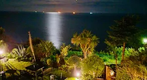 Carlton Hotel - Image 3