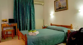 Effie Hotel - Image 2