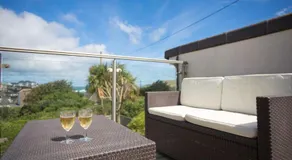 Warwick Lodge - Image 5