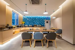 Home Inn Neo Leshan New Plaza Jiaxing Road Food Street - Image 3