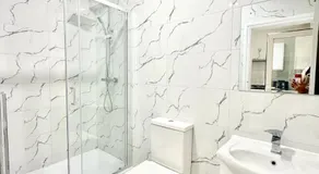 3 Bedrooms House CheapUKholiday - Image 2
