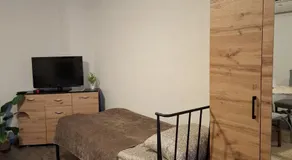 Fly & Stay Apartments - Image 3