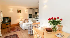 The Coach House - Image 2