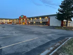Stay Inn by OYO Near I 80 Lincoln West - Image 5