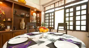 Trendy Bed & Breakfast - Image 5