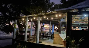 Vaiula Beach Fales - Image 4