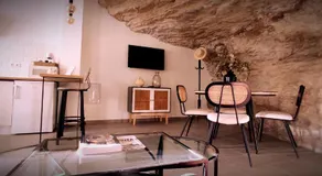 Casa Cueva Las Chicas del Puente - Image 5