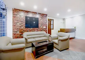 Collection O Sln Suites - Image 2