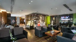 Best Western Plus Maple Leaf - Image 3