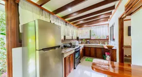 Casa Blossom - Beach Paradise Retreat, Fully Equipped, Holiday Home - Image 3