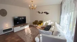 Traumhaftes Ferienhaus mit zwei Einheiten für bis zu 10 Personen - Image 2