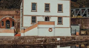 Custom House Hotel - Image 3