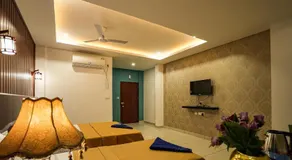 Melanna Cherai Beach - Image 2