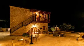 Harma Traditional Boutique Suites - Image 2