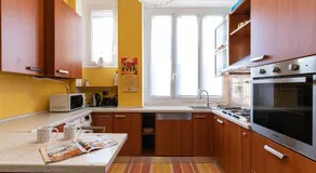 Shanti Apartment - Image 2