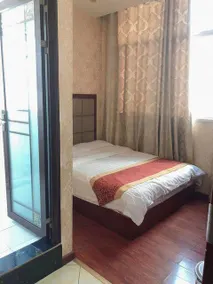 Qunfeng Business Hotel - Image 2