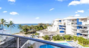 Oceanfront Spa Suite - Sub Penthouse - Image 5