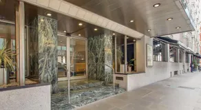 Elegant Apartment in Chelsea - Image 3