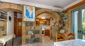 Mary stone house - Image 5