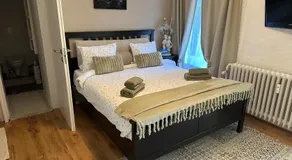 Bedroom with extension on Veranda - Image 2