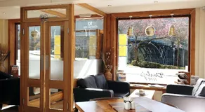 Bridge View Guest House - Image 5
