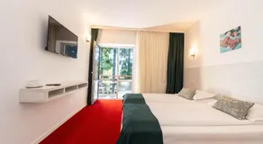 Hotel Cirus - Image 2