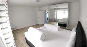 Private and cozy Apartment in Refrath near Cologne - Image 2