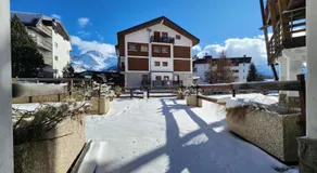 Hostdomus - Royal Oak - Image 3