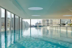 Pride Fawkner Bay-view LX avec piscine et salle de sport près du parc Albert et du quartier central des affaires - Image 3