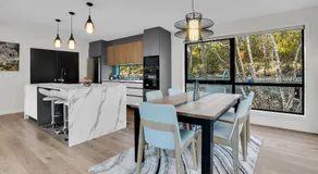 Quamby Bluff Lake House, Deloraine, Tasmania - Image 3