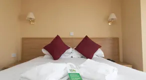 George IV Hotel - Image 2