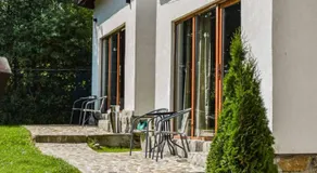 Silver Bungalow - Image 5
