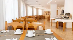 Hotel Montsia - Image 4