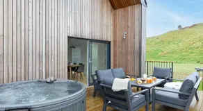 9 The Vista - Hot Tub - Pet Friendly - Wi- Fi - Image 3