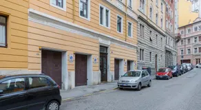 Con parcheggio a Trieste, suite Neruda - Image 4