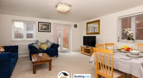 Duckett house, 3 Bedroom Detached House By B and R Serviced Accommodation Amesbury With Free Parking - Image 4