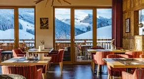 AlpenParks Hotel & Apartment Sonnleiten - Image 4
