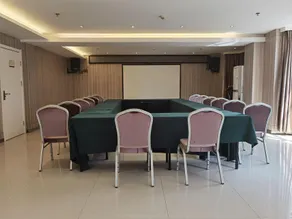 Ease Hotel (Changyang Qingjiang Gallery) - Image 5