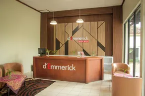 D'Emmerick Budget Hotel - Image 2
