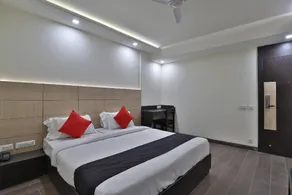 Capital O 41581 Hiriz Hotel - Image 3