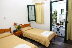 Camari Garden Hotel Apartments - Image 2