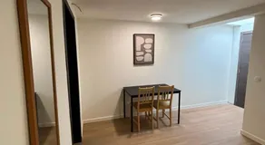 Private Rooms in Shared 7BR Aprt, with WiFi near City Center - Image 3