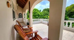 Green's Palace Jamaica - Image 2