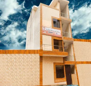 HOTEL LAND ROYAL STAYS - Premium Rooms In Budget - Image 3