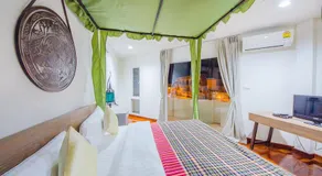 Nakorn De Sukhothai Hip Hotel - Image 2