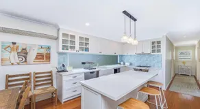 'Indys Beach House' by HolidayCo - Image 3