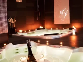 S Hotel - Image 3