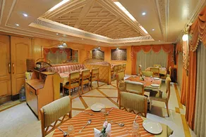 Raj palace - Image 5
