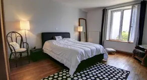 Chambre Bergamote, Au pied de la Colline - Image 2